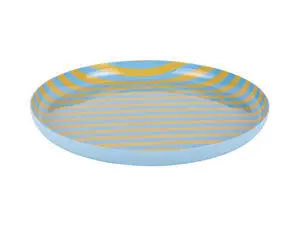 Rund plade med citrongule og bløde blå striber, let forhøjet kant.