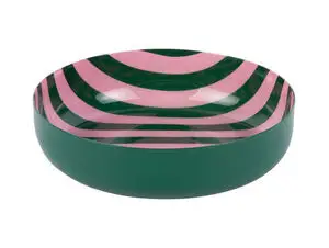 Skål med retrogrøn yderside og blank inderside med skiftevis lyserøde og grønne striber.