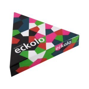 Trekantet æske med farverige geometriske mønstre. "Eckolo" står tydeligt på emballagen.