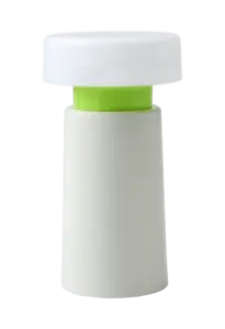 Enkel bordlampe med hvid base, grøn bånd og gennemsigtig top. Cylindrisk og moderne design.