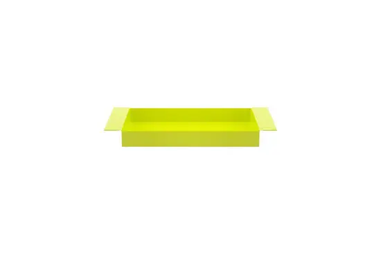 Rektangulær bakke i limefarve med hævede kanter og minimalistisk design.
