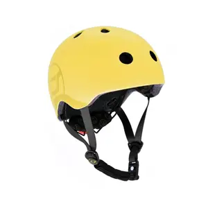 Børnecykelhjelm i gul med ventilationshuller og justerbar hagerem. Str. 51-55 cm.