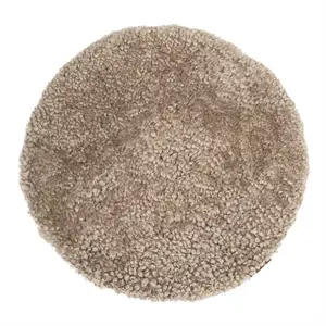 Shepherd - Ida Stolehynde - Stone Ø36 cm