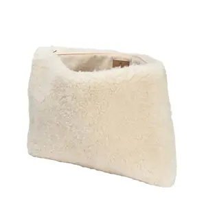 Shepherd - Adele Laptop Cover - Creme