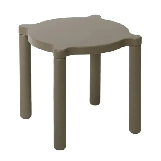 By KlipKlap stablingsskammel i taupe med rundt sæde og fire ben. Stabelbar funktion.