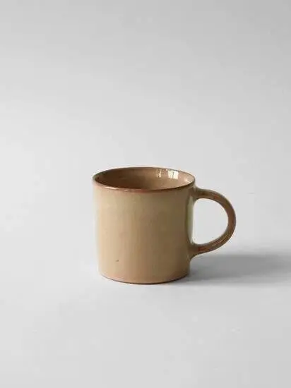 Tell Me More - Bertini cup - sand