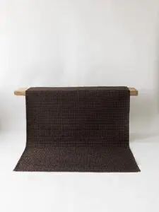 Tell Me More - Mid knot hemp rug 170x240 - brown