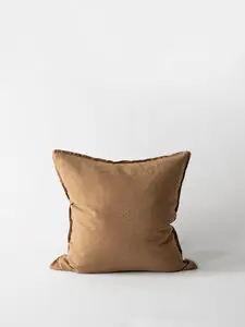 Tell Me More - Cushion cover linen 50x50 - hazelnut