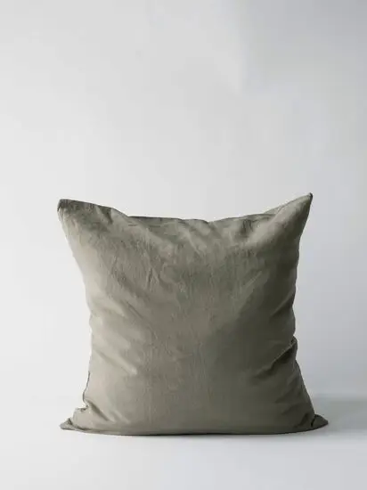 Tell Me More - Pillowcase linen 65x65 - olive