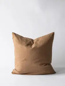 Tell Me More - Pillowcase linen 65x65 - hazelnut