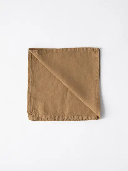 Tell Me More - Napkin linen - hazelnut