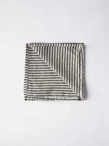 Tell Me More - Napkin linen - grey/white