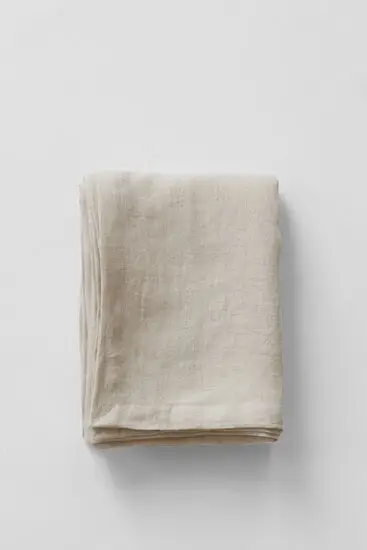 Tell Me More - Marion table cloth 145x270 - wheat