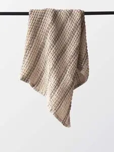Tell Me More - Nella waffle towel 50x70 - taupe stripe