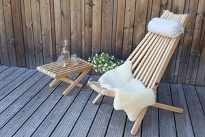 LarixFurn - Lazy stol med pude og bord