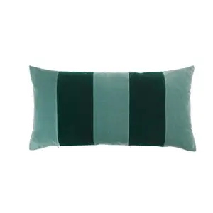 Christina Lundsteen - Stripe Velvet pude - Pale Blue/Emerald